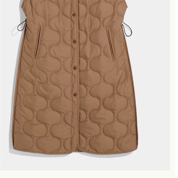 Quilted warm vest. Gift someone u love, stylish Soft light warm when u  need it - Picture 4 of 16